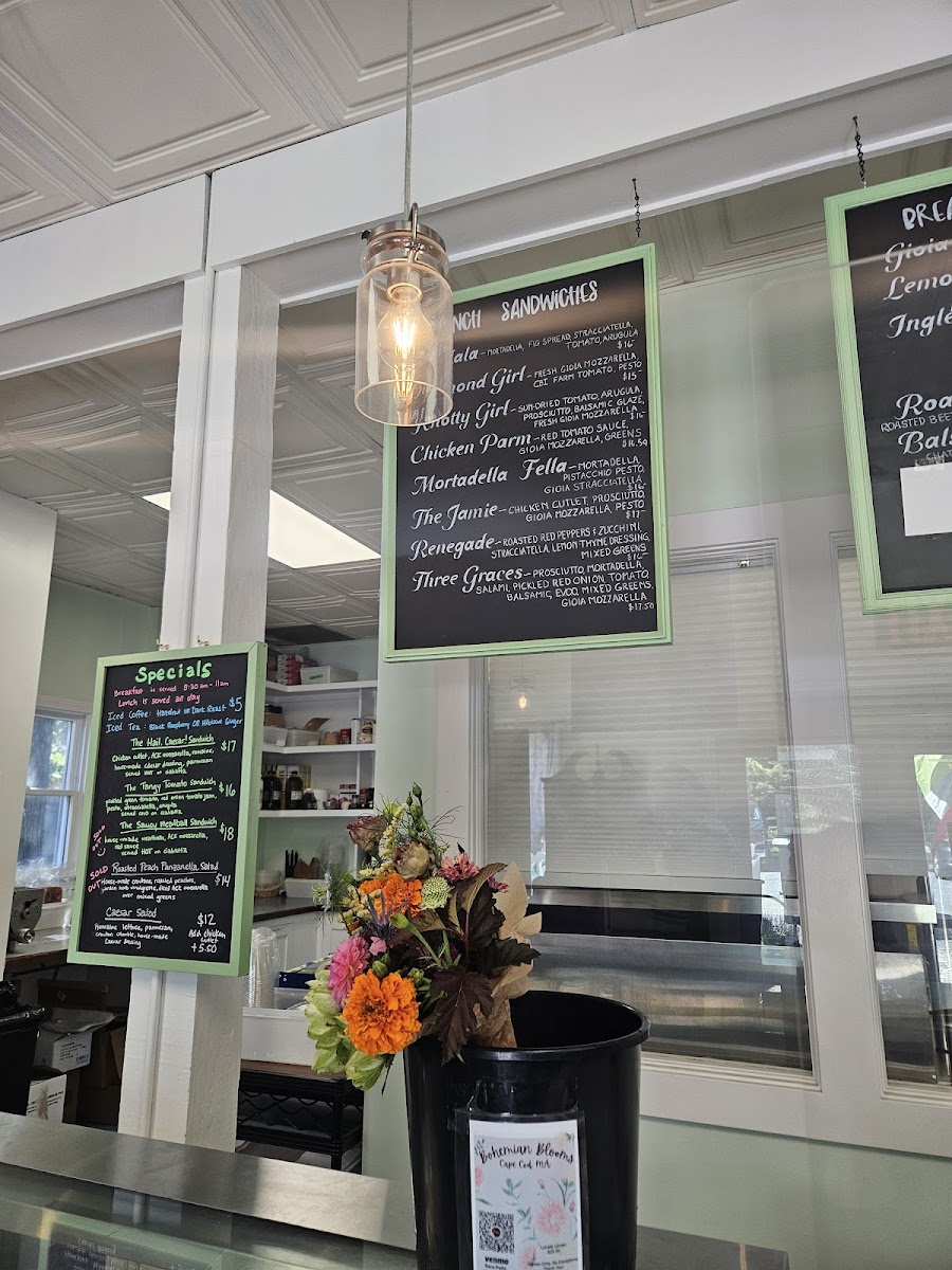 ACK Gioia Menu 8
