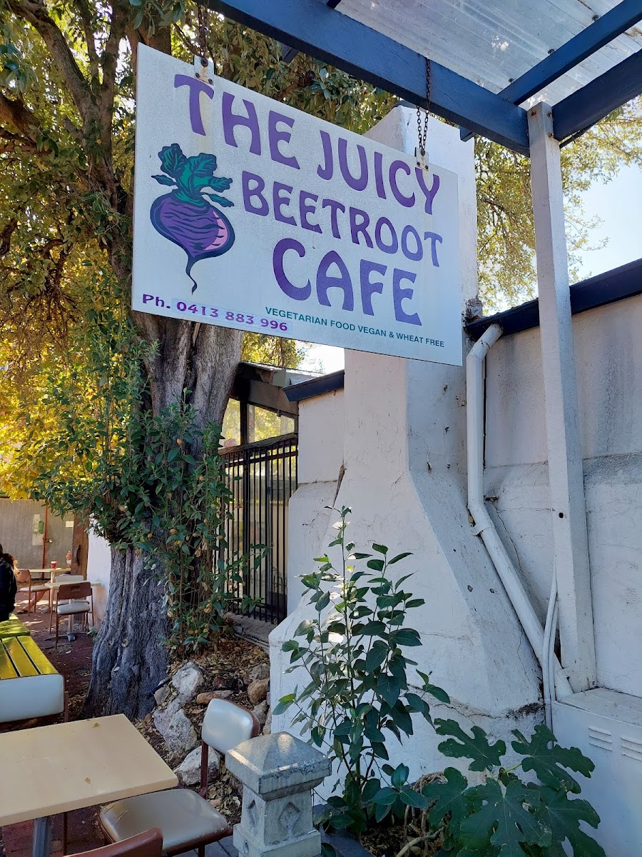 The Juicy Beetroot Cafe