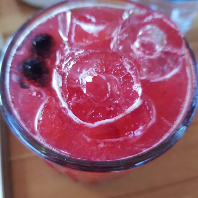 Gin Sour