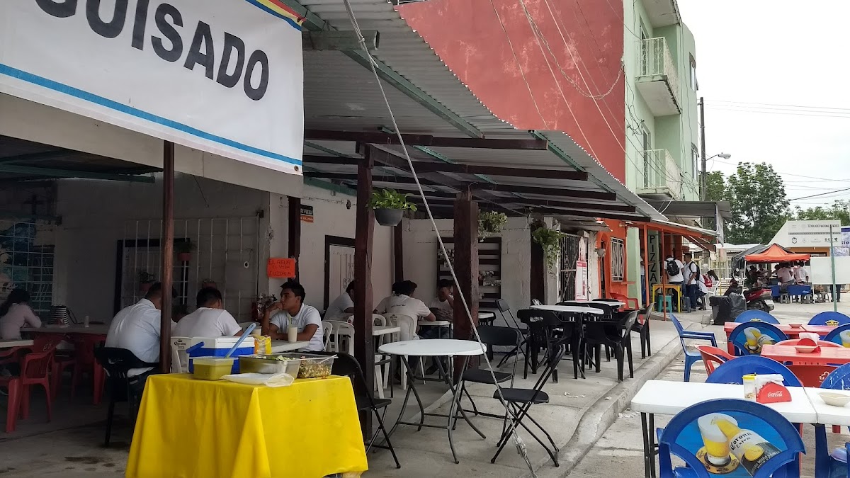 Tacos De Guisado Del Chef Hdez