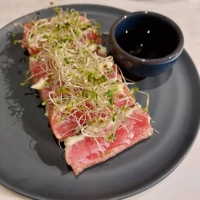 Seared Yellow Fin Tuna