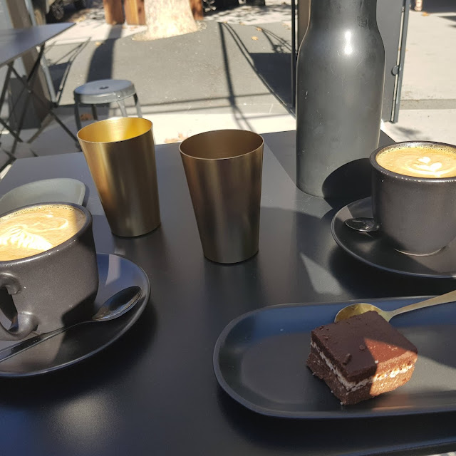 Flat White
