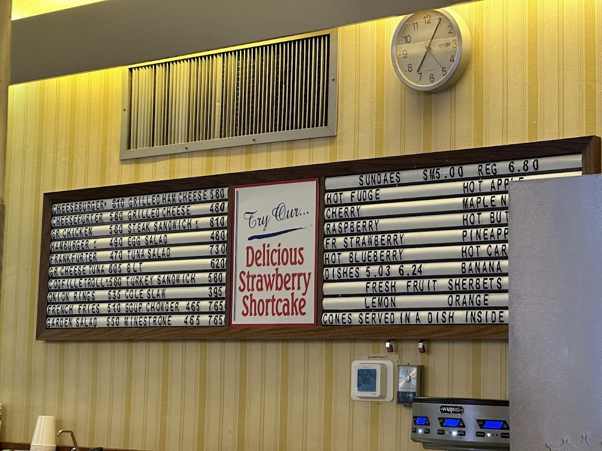 Shady Glen Restaurant and Ice Cream Parlor Menu 1