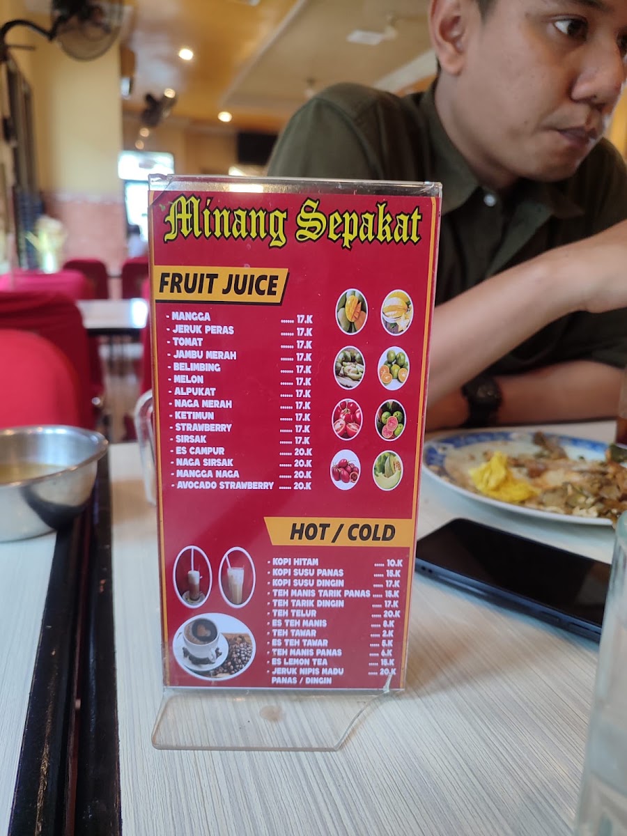 Rumah Makan Minang Sepakat Menu 7