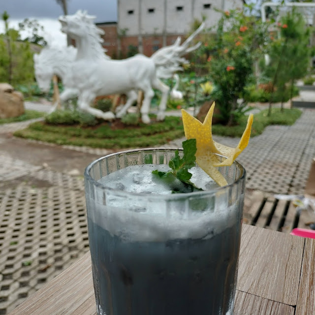 Tropical Blue