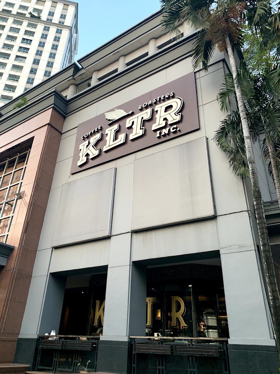Koultoura Coffee - Sudirman