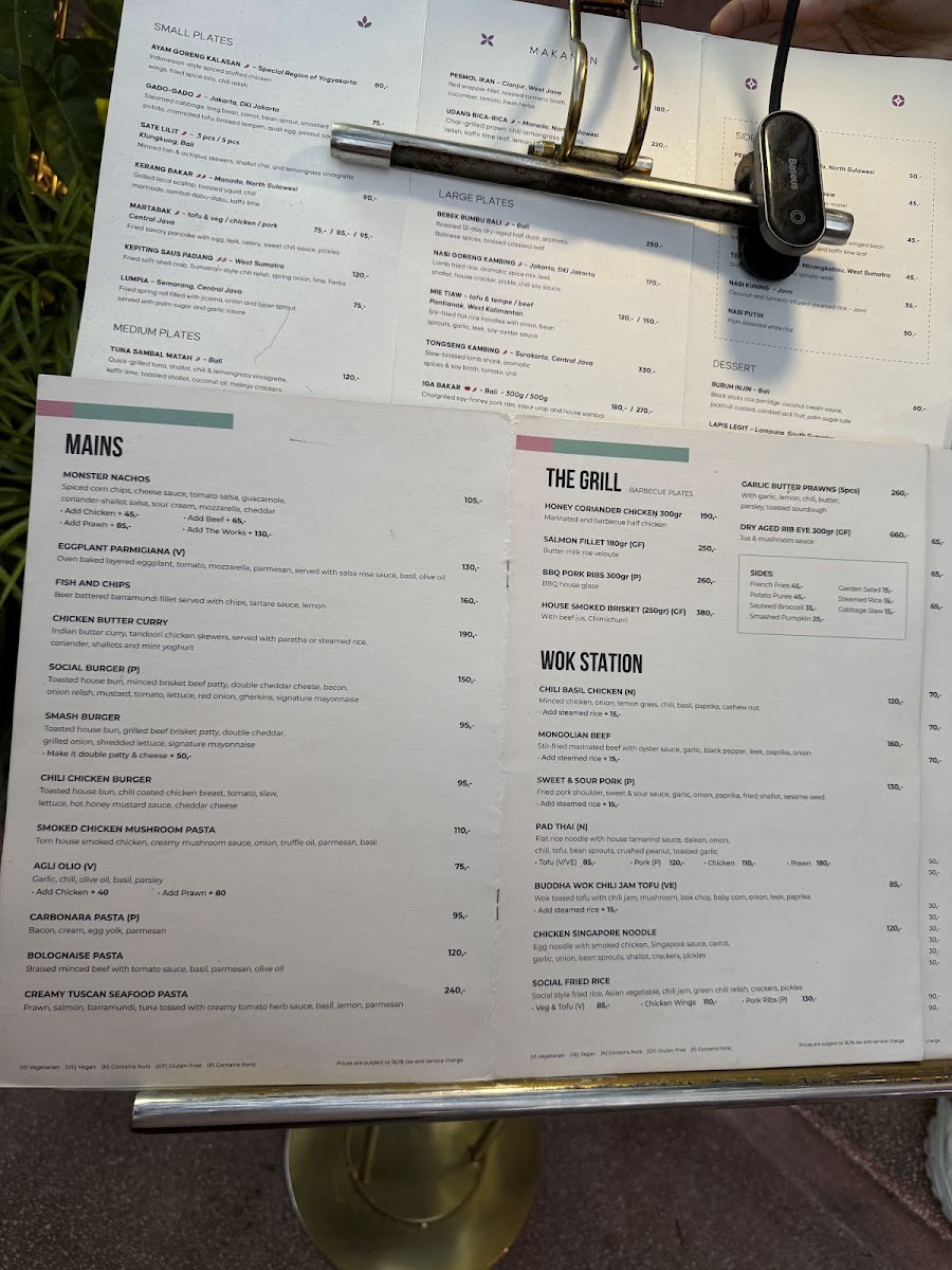 Simply Social Menu 10