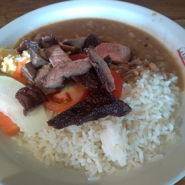 Almoço Com Churrasco