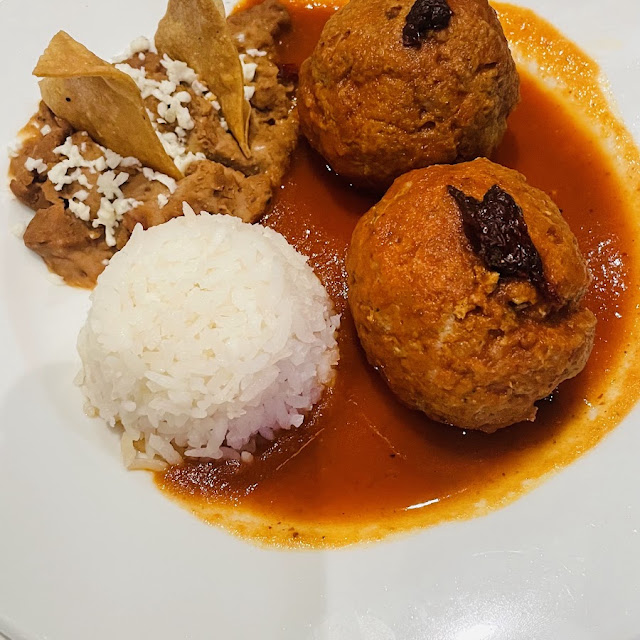 Meatballs in Chipotle Sauce Canarios Style