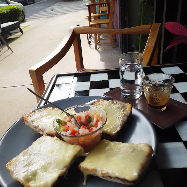 Molletes