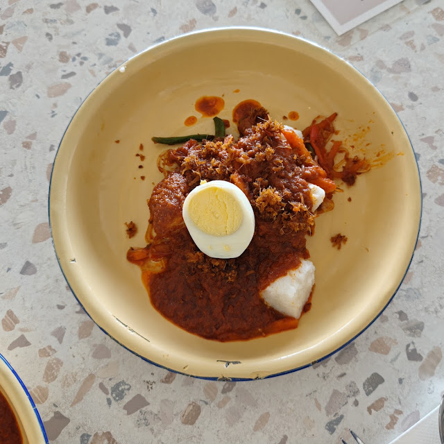 Telur Rebus Berlado Ikan Bilis