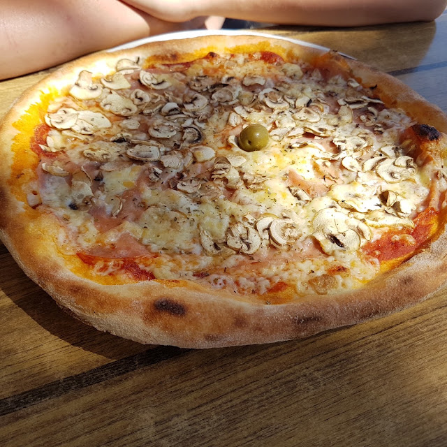Pizza Slavonska