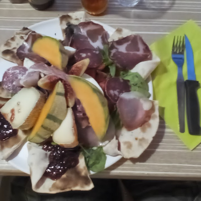 Pizza Corsica