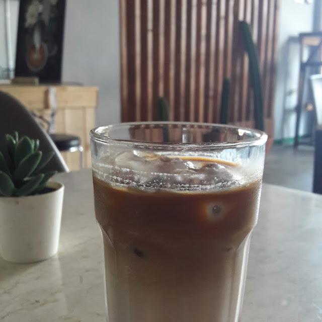 Kopi Susu Kembang Desa