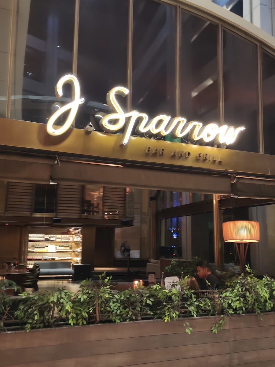 J.Sparrow Bar & Grill