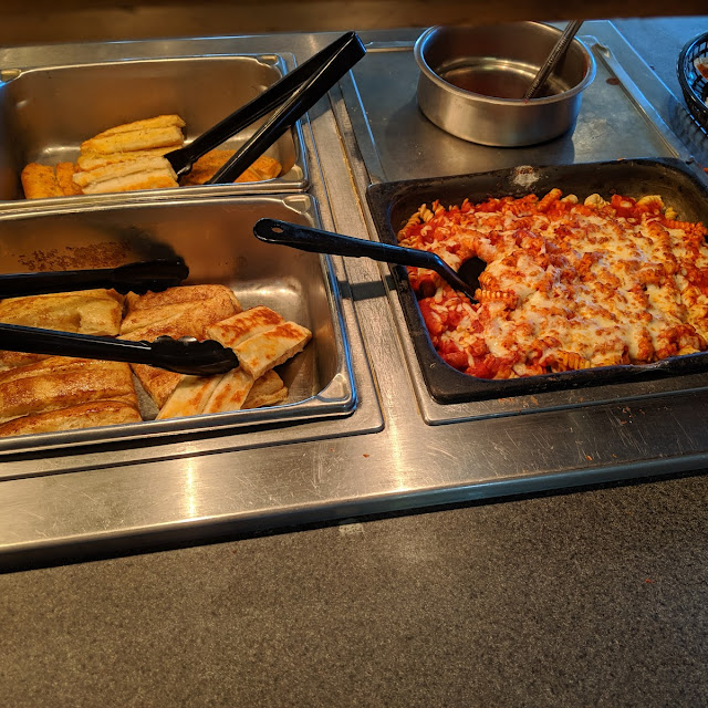 Pasta and Breadsticks