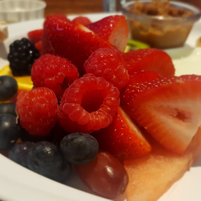 Assiette de Fruits Petite Fruit Plate Small