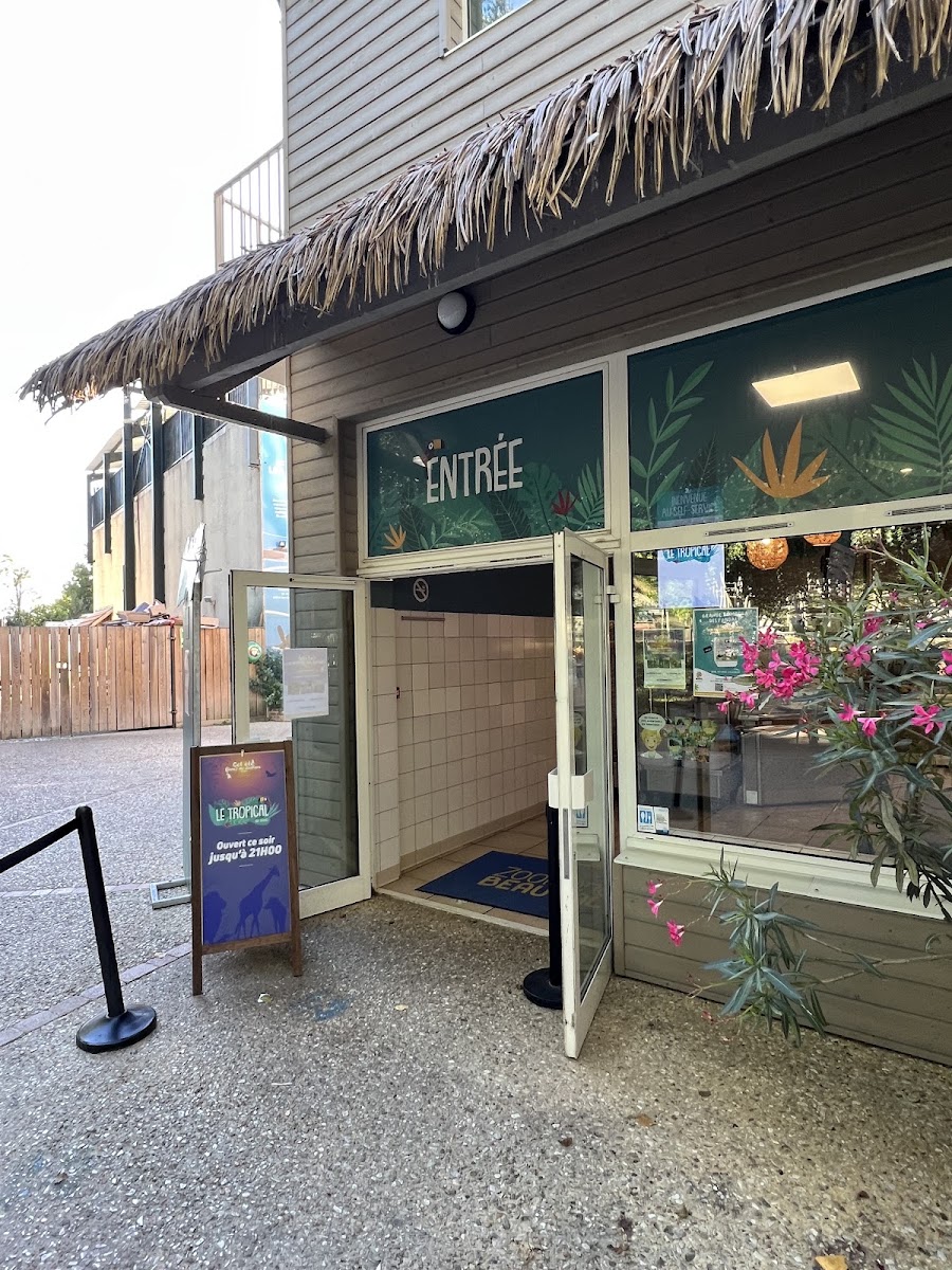 Le Tropical