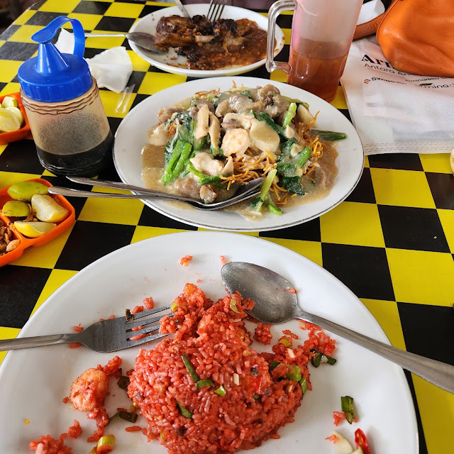 Nasi Goreng Merah