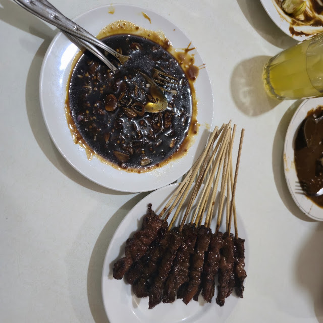 Sate Kambing Bang Saleh