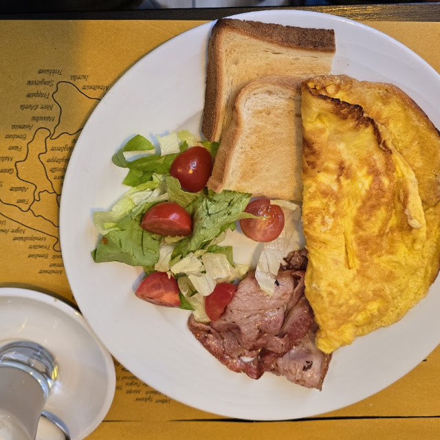 Omelette with Bacon