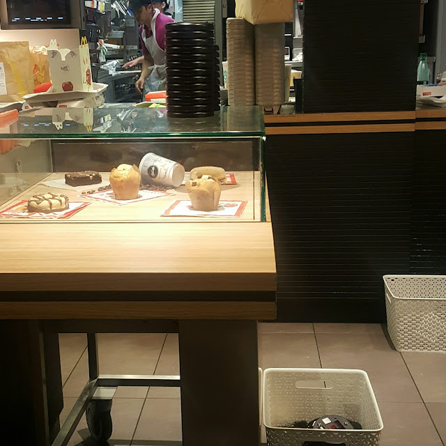 Le Bar