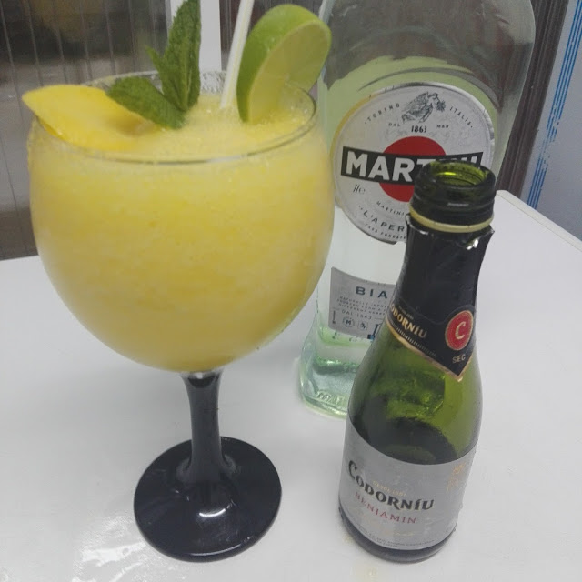 Champagne Mango Martini