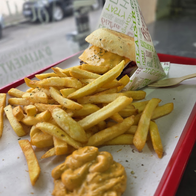 Sur Vos Frites