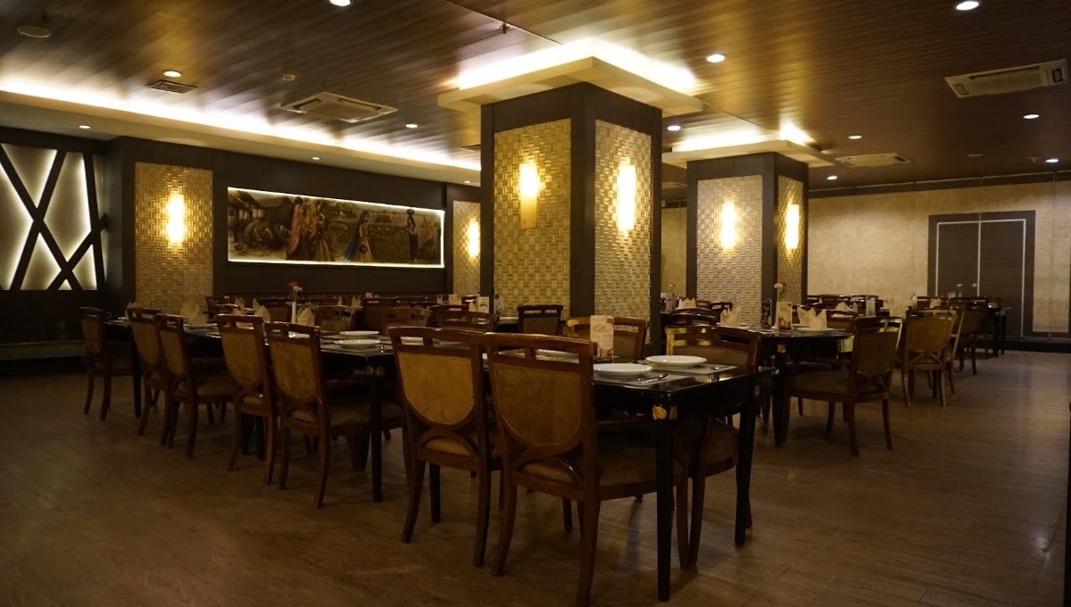 Queen's Tandoor