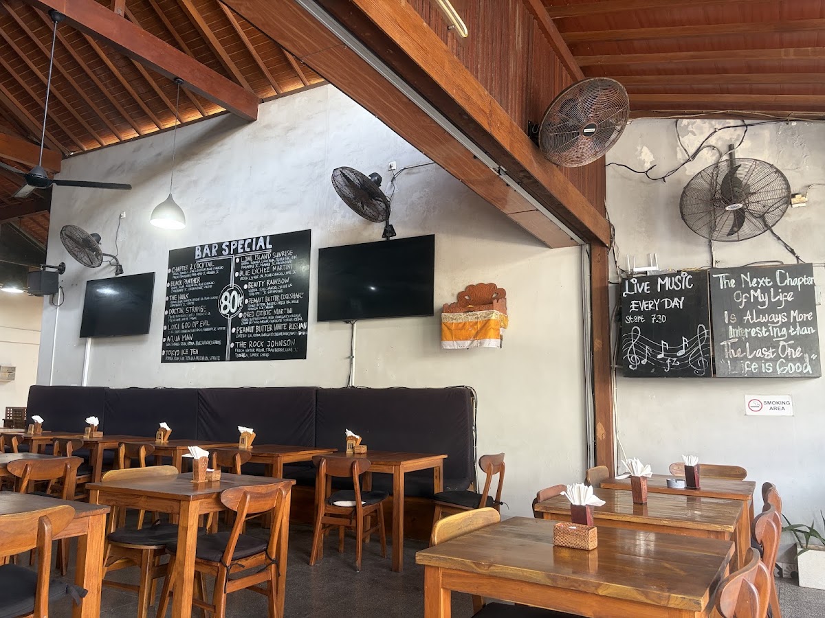 Chapter 2 Restaurant & Bar