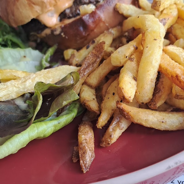 Burger Savoyard Et Frites Maison
