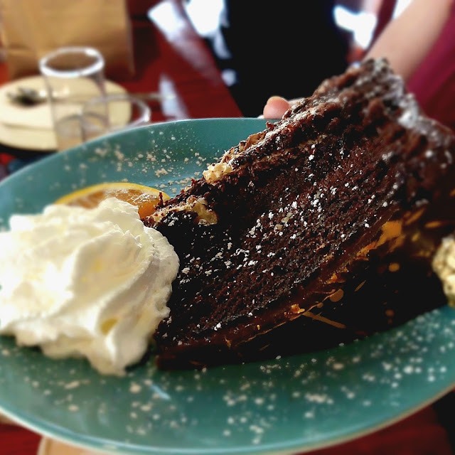 Ferrero Rocher Chocolate Cake