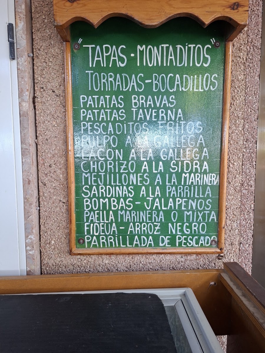 TAVERNA DEL MAR Menu 8