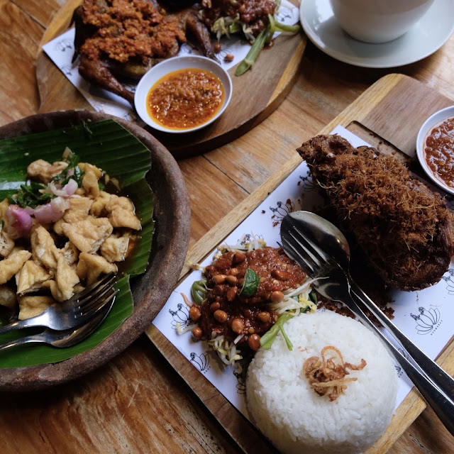 Bebek Goreng Lengkuas
