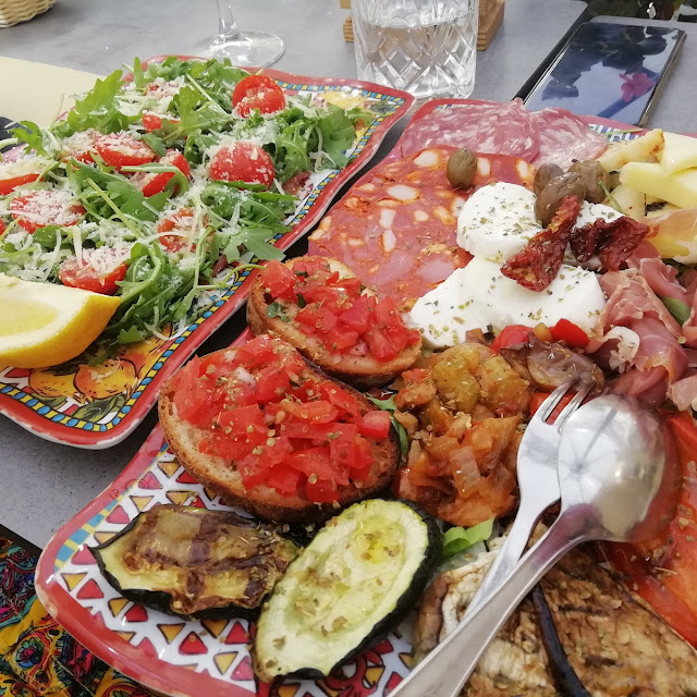 Antipasto x2 E Tagliata Di Manzo