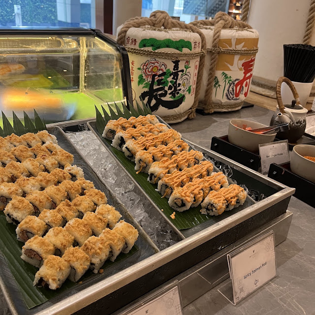 Sushi and Sashimi