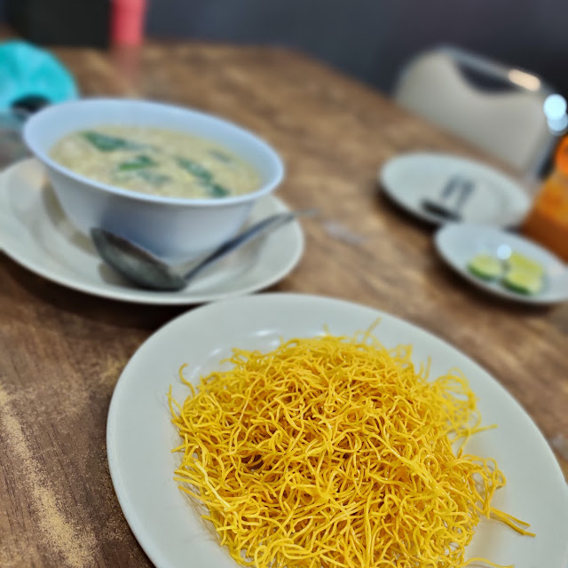 Mie Titi Pisah