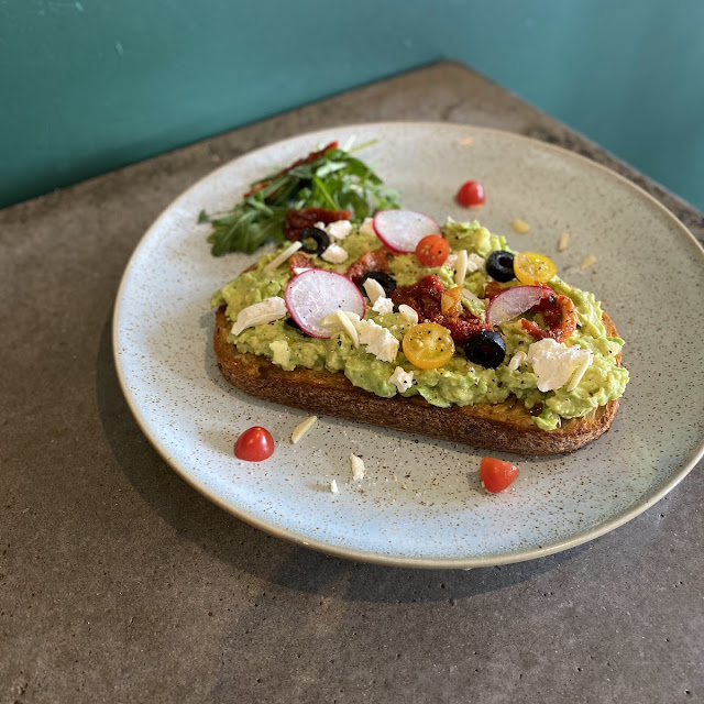 Avocado on Toast VG Vo GFO Nfo