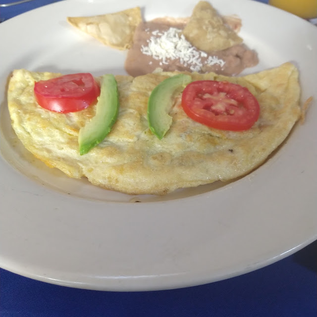 Omelet Poblano