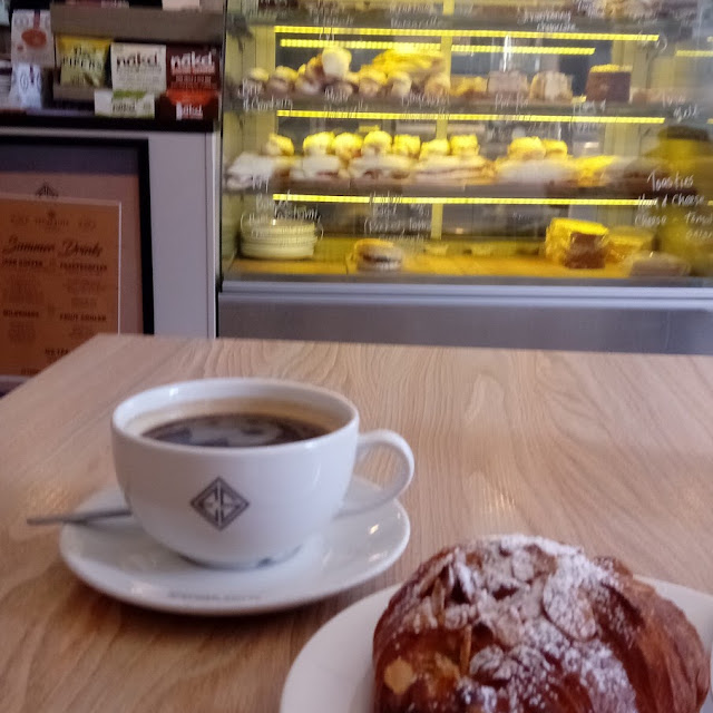 Almond Croissant