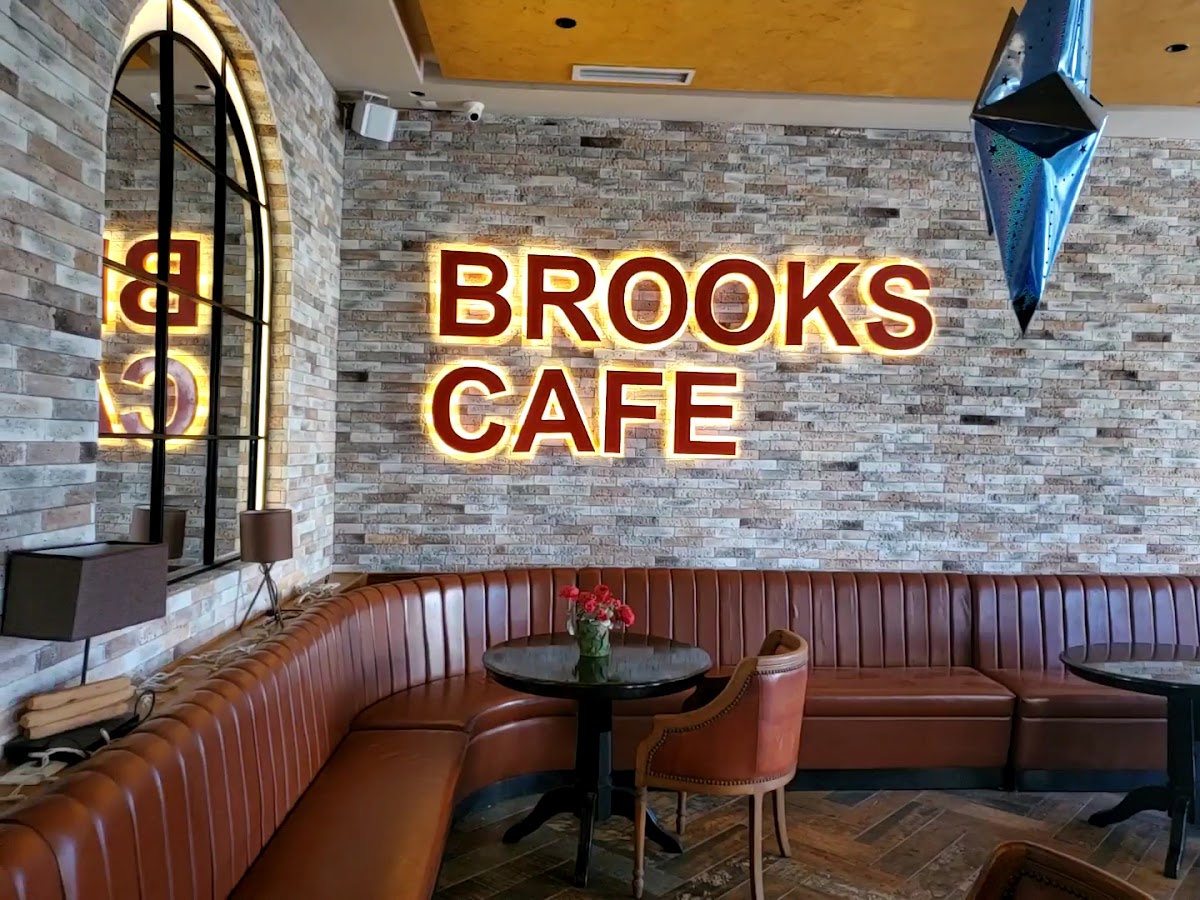 Brooks Café