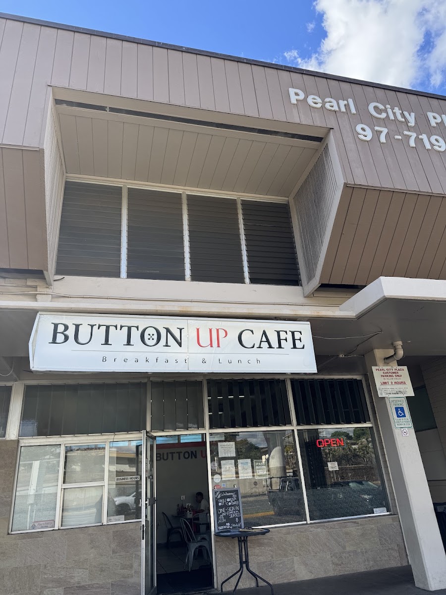 Button Up Cafe
