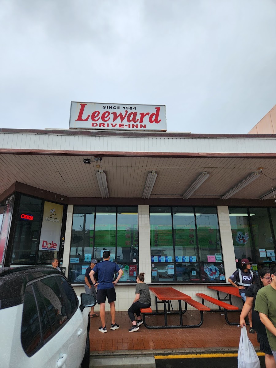 Leeward Drive-Inn