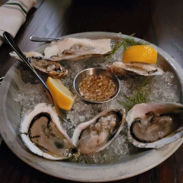 6 Oysters
