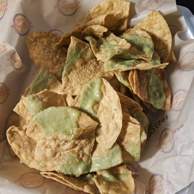 Chips with Guacamole