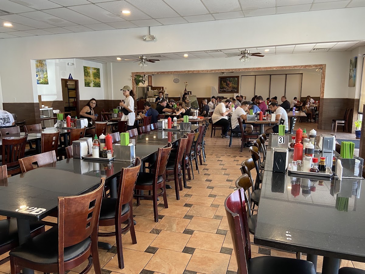 Phở Thành Restaurant