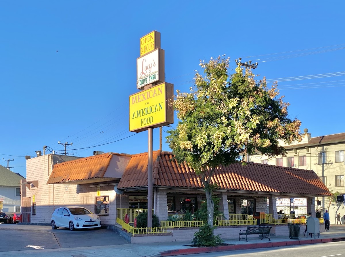 Lucy's Drive Thru