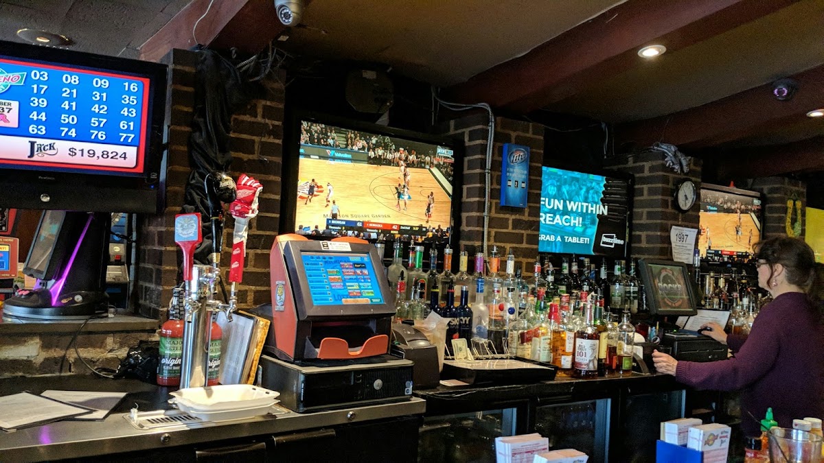 On the Rocks Bar & Grill