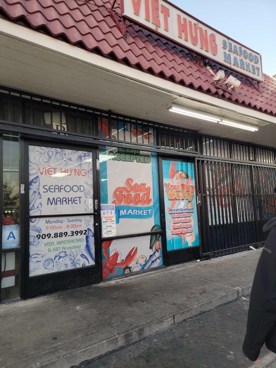 Viet Hung Seafood Market