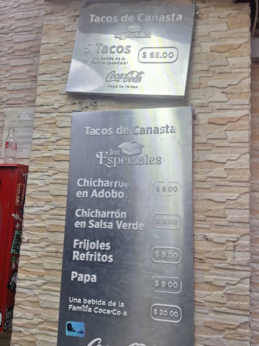 Los Especiales Menu 6